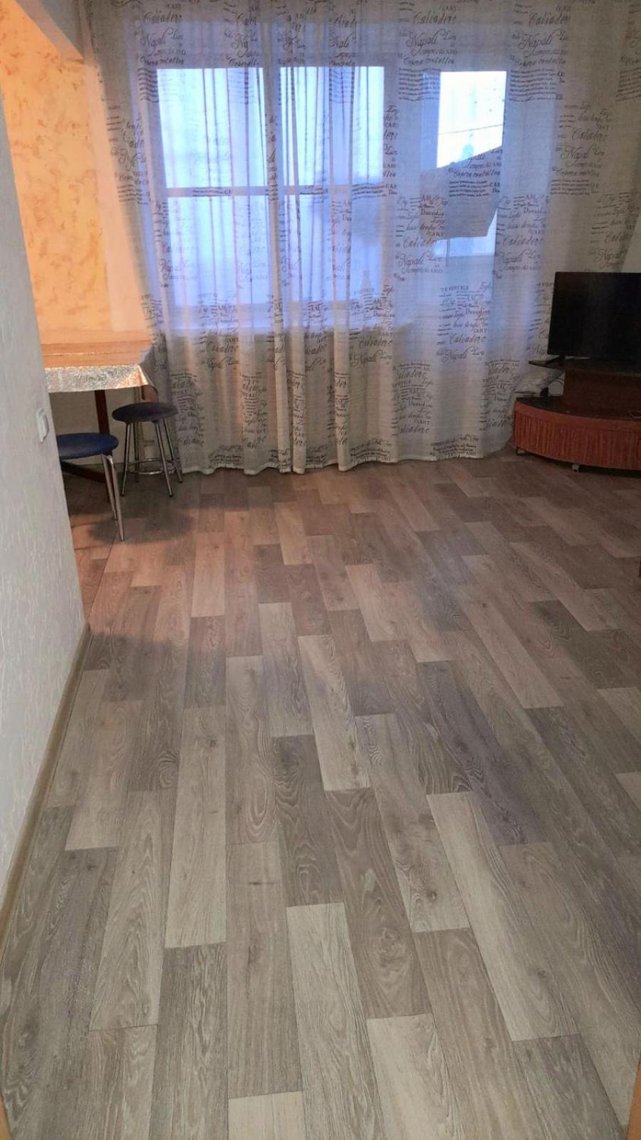 Two-Bedroom Apartment Pokrovskaya, 48 Izyum Exteriör bild