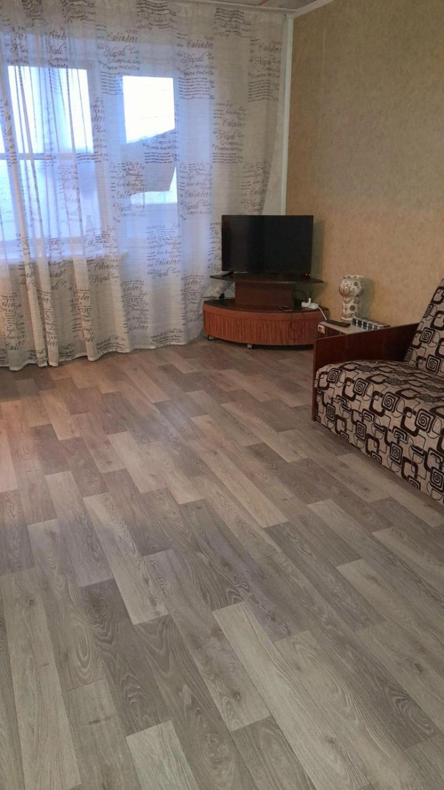 Two-Bedroom Apartment Pokrovskaya, 48 Izyum Exteriör bild